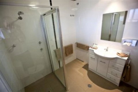 Cattlemans Country Motor Inn & Serviced Apartments - Sydneys Hotel 27