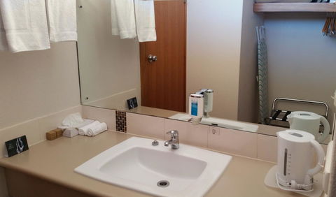 Coonawarra Motor Lodge - Sydneys Hotel 15