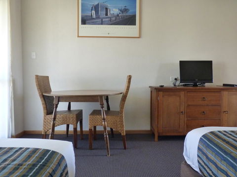 Coonawarra Motor Lodge - Sydneys Hotel 9