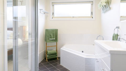 One Tree Bed And Breakfast - Sydneys Hotel 9