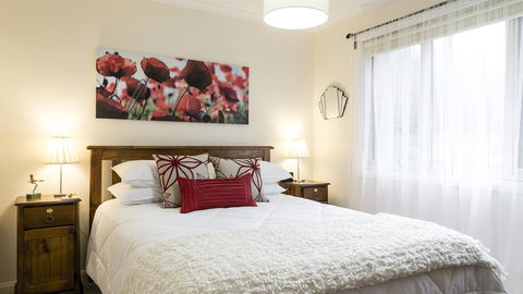 One Tree Bed And Breakfast - Sydneys Hotel 2