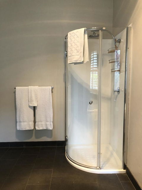Belmore Cottage - Sydneys Hotel 12