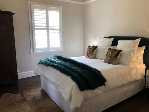 Belmore Cottage - Sydneys Hotel 5