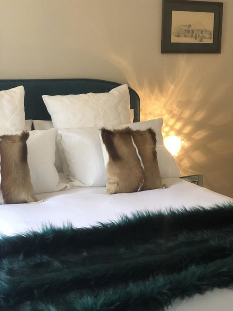 Belmore Cottage - Sydneys Hotel 15