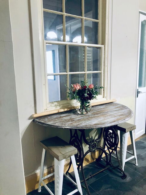 Belmore Cottage - Sydneys Hotel 7