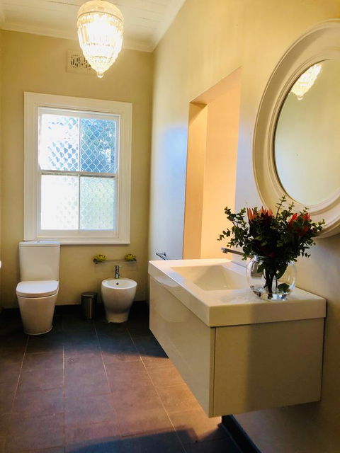 Belmore Cottage - Sydneys Hotel 13