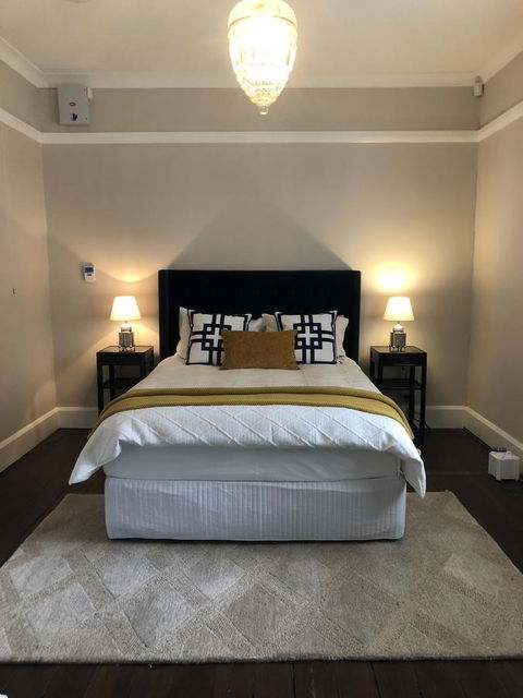 Belmore Cottage - Sydneys Hotel 18