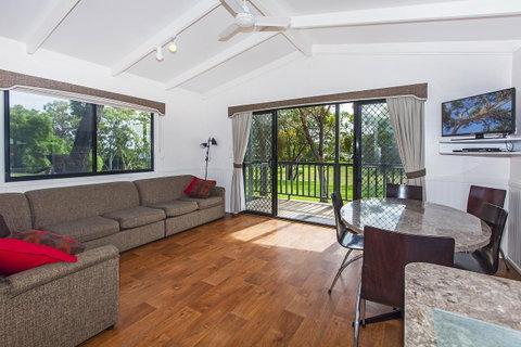 Echo Holiday Parks - Naracoorte - Sydneys Hotel 24