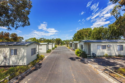Echo Holiday Parks - Naracoorte - Sydneys Hotel 7