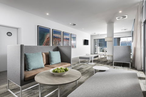 Quest Midland - Sydneys Hotel 7