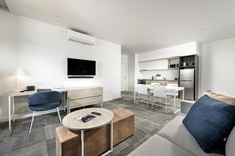 Quest Midland - Sydneys Hotel 8