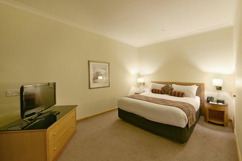 Duxton Hotel Perth - Sydneys Hotel 10