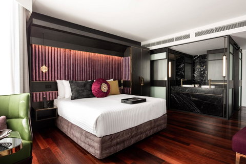 QT Perth - Sydneys Hotel 24