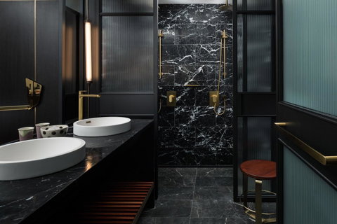 QT Perth - Sydneys Hotel 26