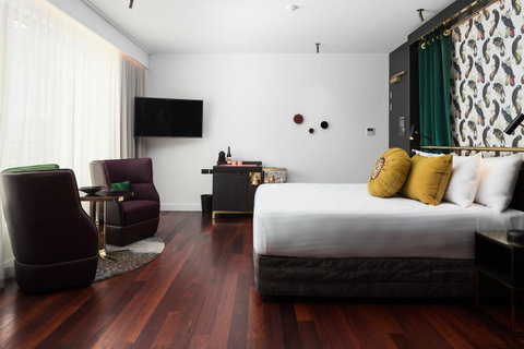 QT Perth - Sydneys Hotel 9