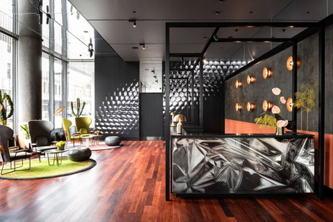 QT Perth - Sydneys Hotel 11