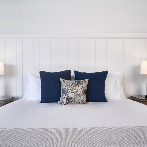 Anchorage Port Stephens - Sydneys Hotel 24