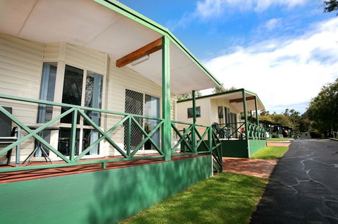 Riverview Tourist Park - Sydneys Hotel 0