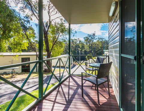 Riverview Tourist Park - Sydneys Hotel 44