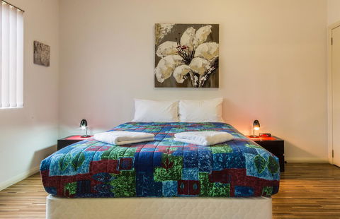 Riverview Tourist Park - Sydneys Hotel 38