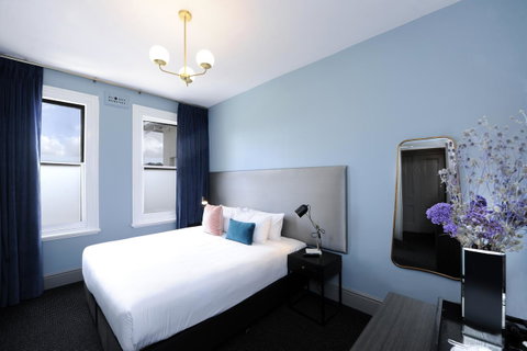 The Stirling Arms Hotel - Sydneys Hotel 23