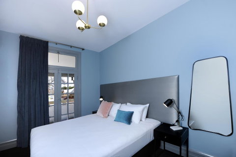 The Stirling Arms Hotel - Sydneys Hotel 18