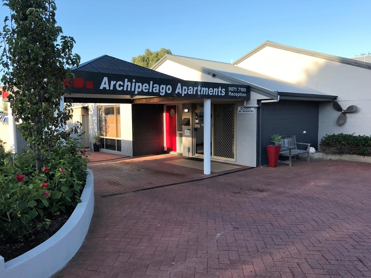 Beadell WA Sydneys Hotel