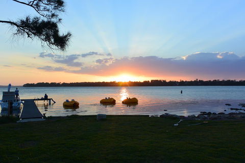 Dungowan Holiday Accommodation - Sydneys Hotel 1