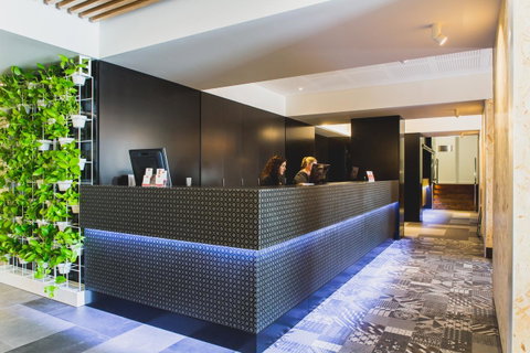 Metro Hotel Perth - Sydneys Hotel 10