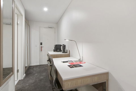 Metro Hotel Perth - Sydneys Hotel 29