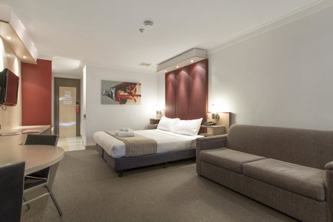 Metro Hotel Perth - Sydneys Hotel 23