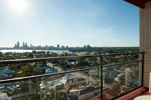 Metro Hotel Perth - Sydneys Hotel 6