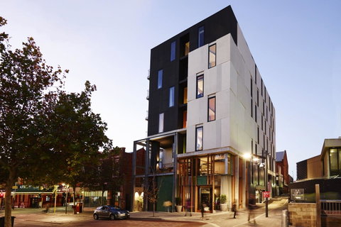 Alex Hotel - Sydneys Hotel 0