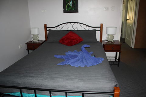 The Heights Bed & Breakfast - Sydneys Hotel 6