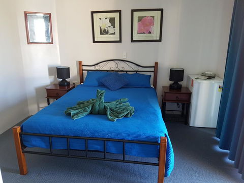 The Heights Bed & Breakfast - Sydneys Hotel 9