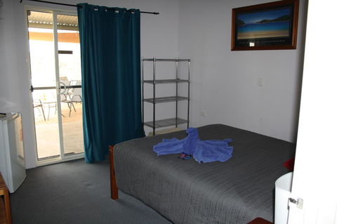 The Heights Bed & Breakfast - Sydneys Hotel 10