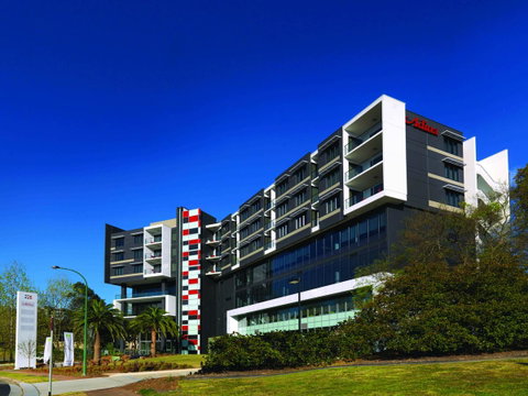 Punthill Norwest - Sydneys Hotel 1