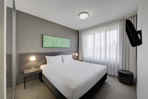 Punthill Norwest - Sydneys Hotel 13