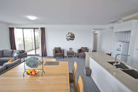 Morisset Serviced Apartments - Sydneys Hotel 18