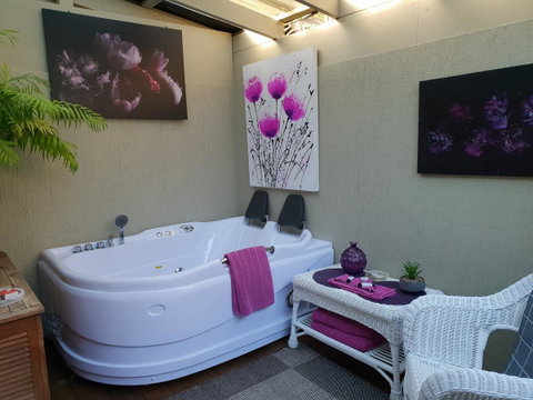 Nelson Bay Bed & Breakfast - Sydneys Hotel 3