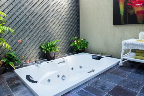 Nelson Bay Bed & Breakfast - Sydneys Hotel 22