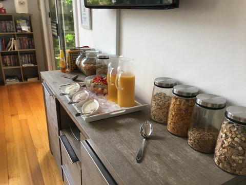 Nelson Bay Bed & Breakfast - Sydneys Hotel 19