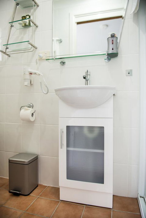 Nelson Bay Bed & Breakfast - Sydneys Hotel 31
