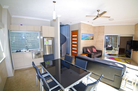 Crescent Head Spa Villa - Sydneys Hotel 15