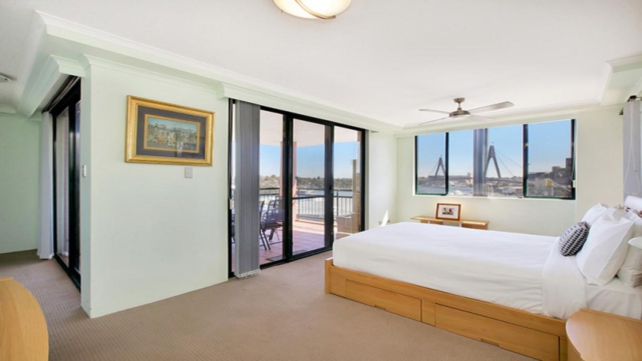 Glebe NSW Sydneys Hotel
