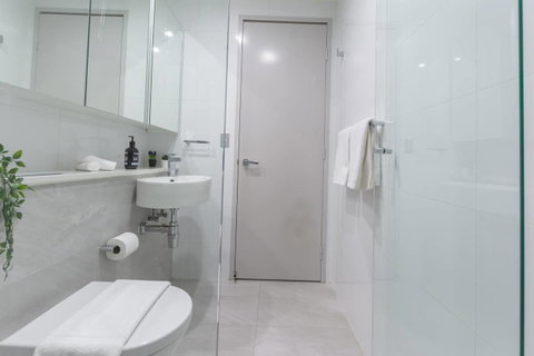 Inner City Stylish Apt Walk To Green Square - Sydneys Hotel 2