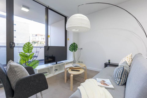 Inner City Stylish Apt Walk To Green Square - Sydneys Hotel 1