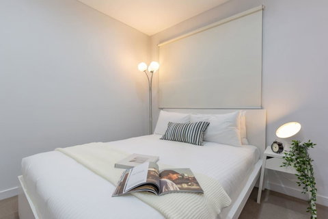 Inner City Stylish Apt Walk To Green Square - Sydneys Hotel 18