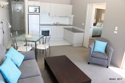 Mollymook Cove Apartments - Sydneys Hotel 22