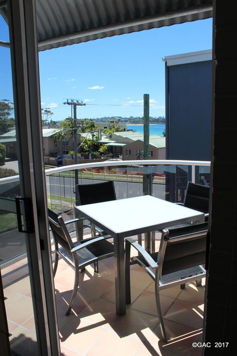 Mollymook Cove Apartments - Sydneys Hotel 18